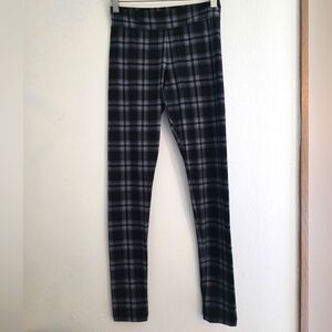 Cudl Duds Super Soft Plaid Black and‎ Gray Leggings Sz. XS